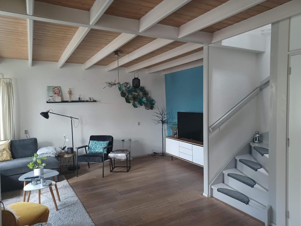 Karakteristiek Huis In Centrum Winsum Met Nieuwe Badkamer 外观 照片