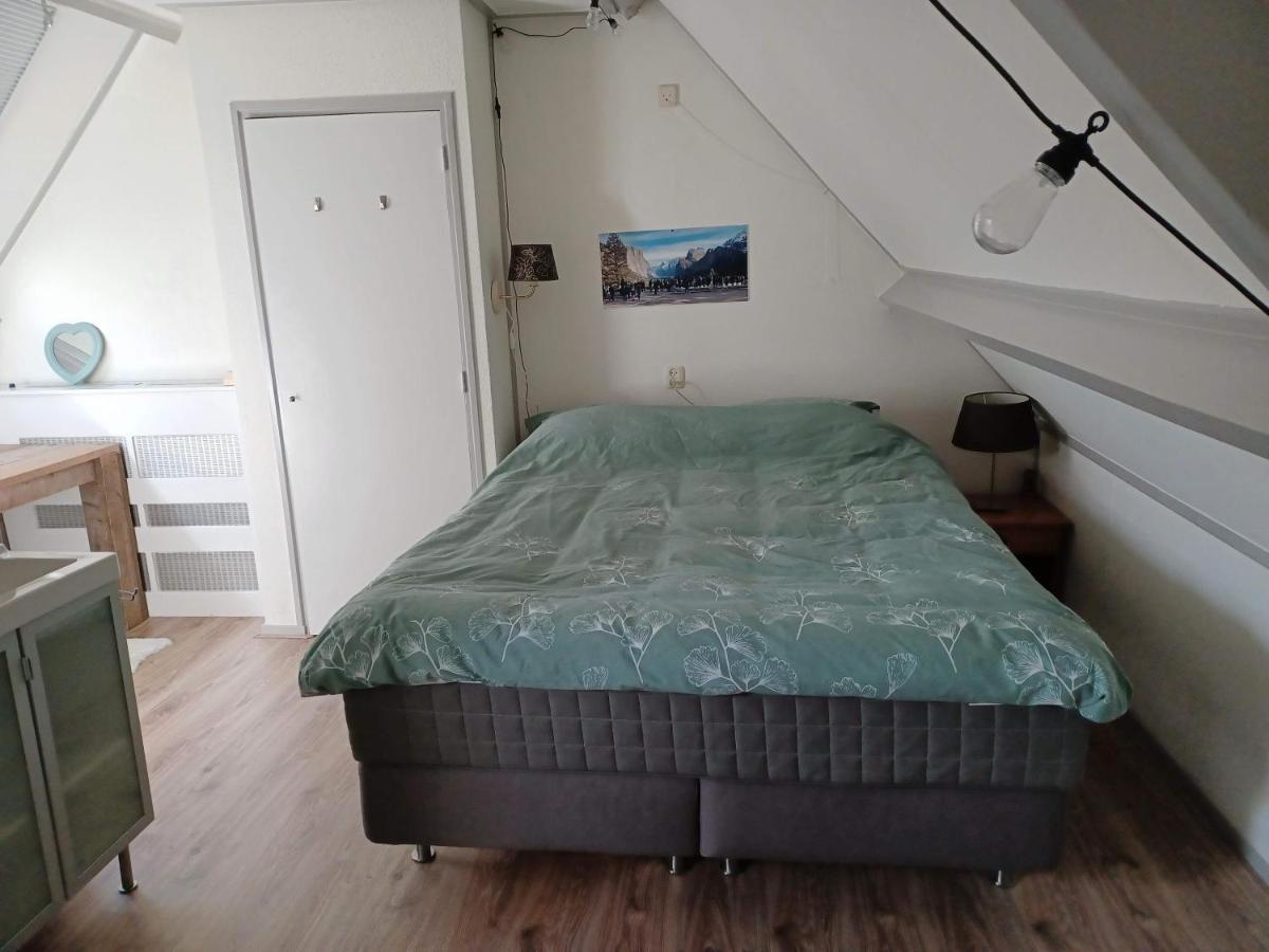 Karakteristiek Huis In Centrum Winsum Met Nieuwe Badkamer 外观 照片