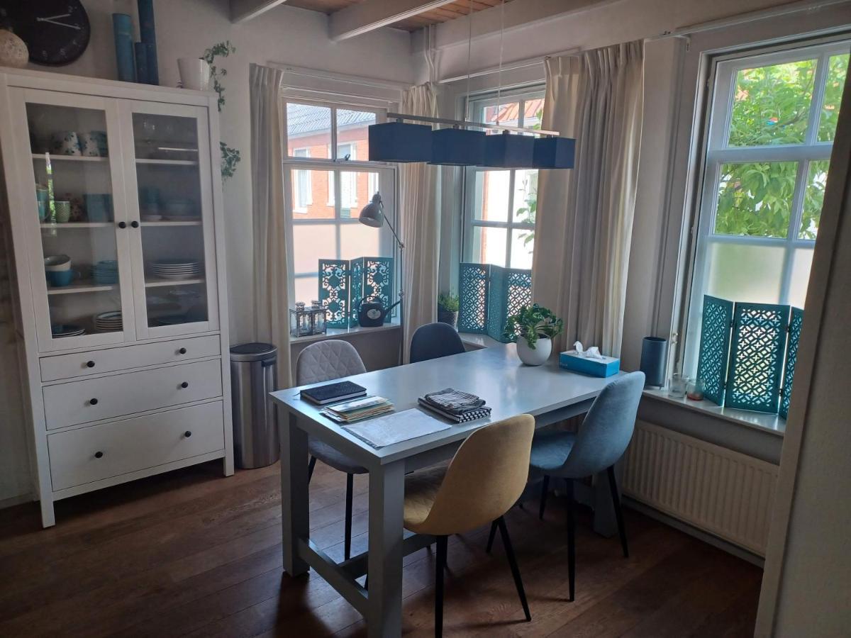 Karakteristiek Huis In Centrum Winsum Met Nieuwe Badkamer 外观 照片